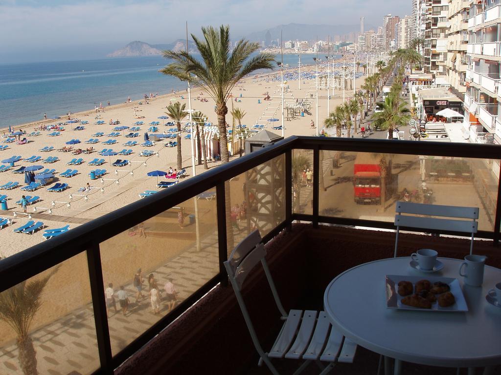 Apartamentos Don Vicente Benidorm Quarto foto